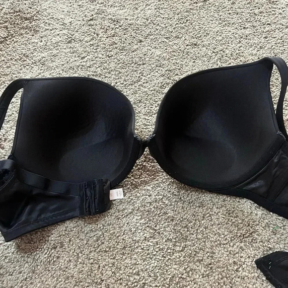 Cacique Bra Full Coverage Black Smooth Underwire Lane Bryant Push Up 40DD - Picture 9 of 9